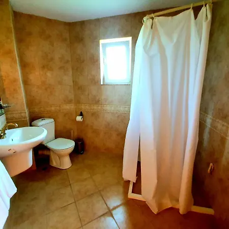 Fabula Bed & Breakfast *